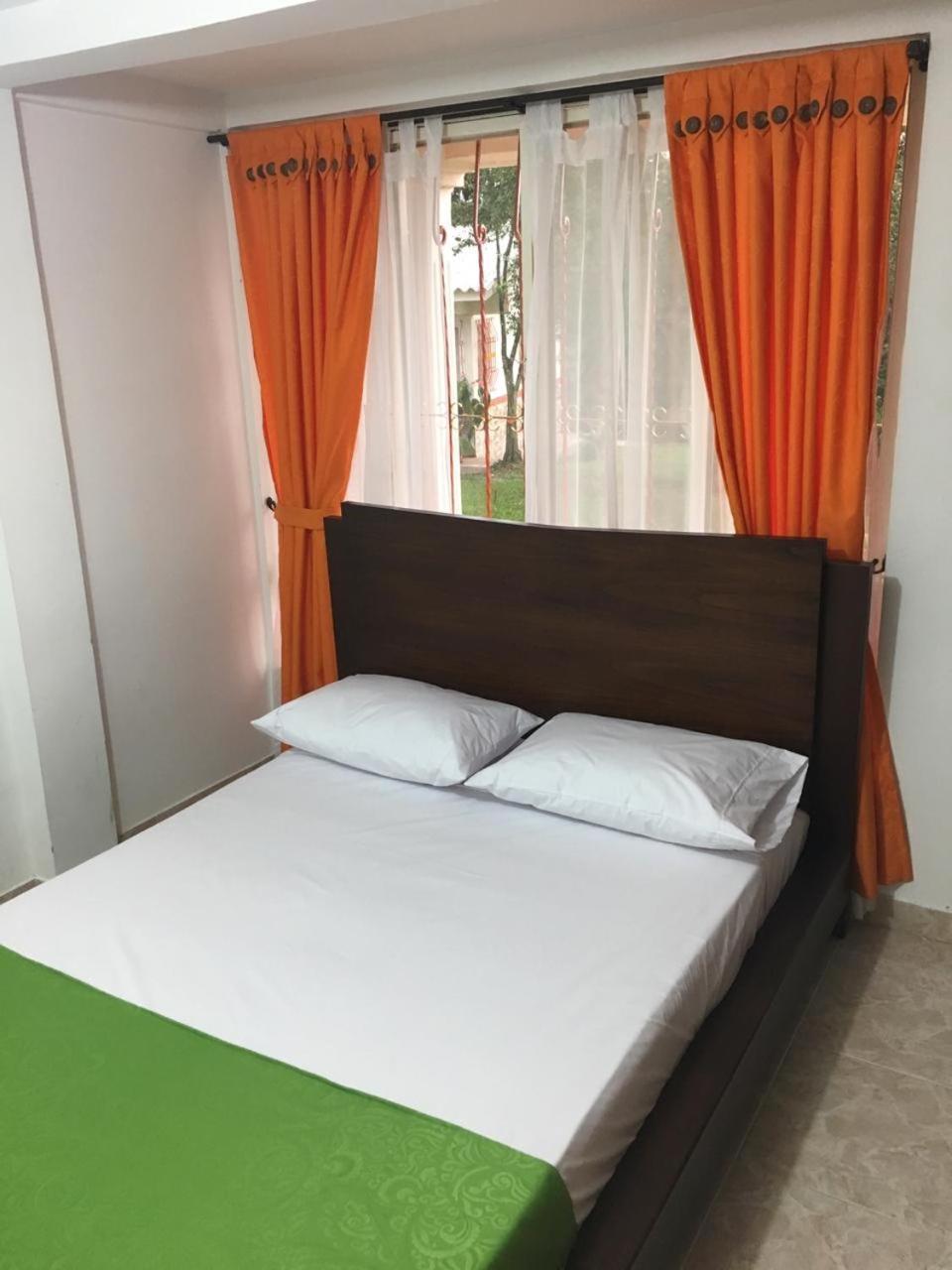 Alojamiento Campestre Hawaii Montenegro Exterior photo